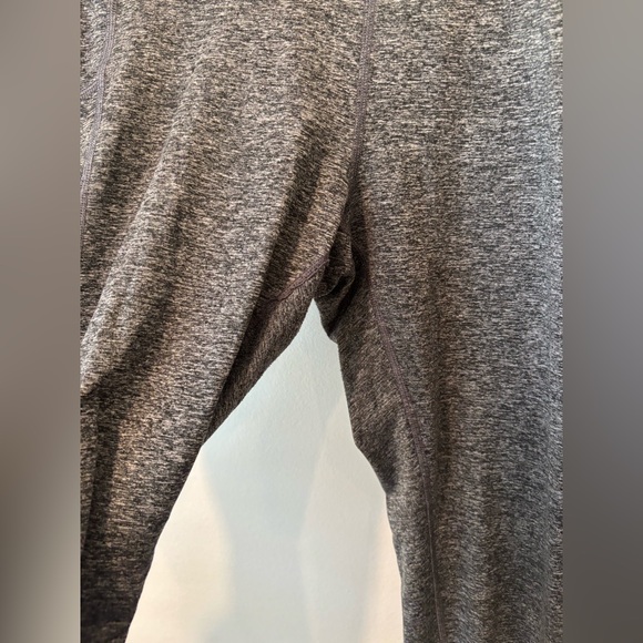 2 pairs of Aerie gray leggings with side pockets size XL - Picture 3 of 15